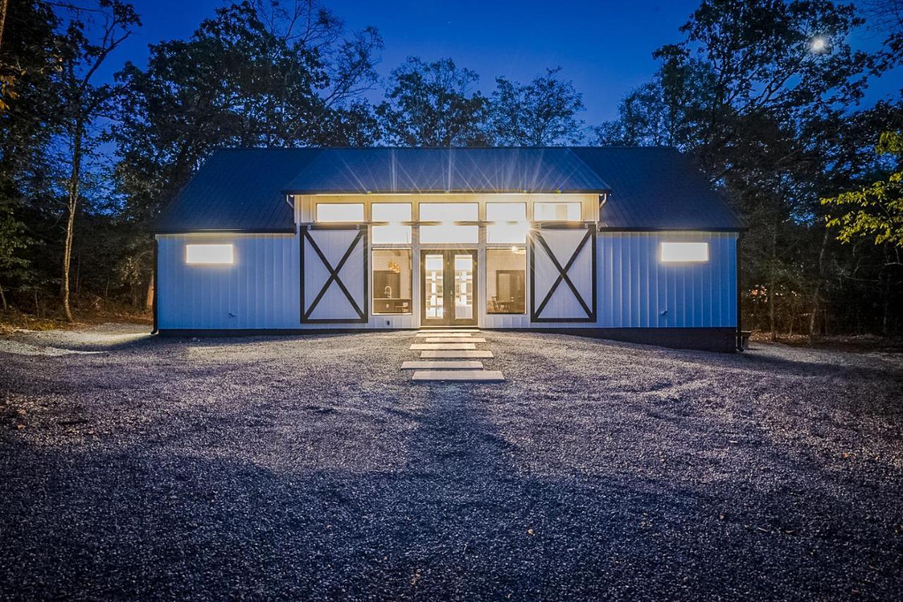 "The Barndo" 4Br Luxury Cabin, Hot Tub, Fire Pit, Bunks, Arcades, Playhouse! Broken Bow Exteriér fotografie