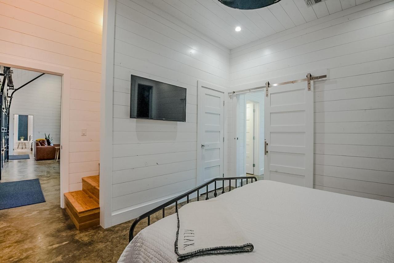 "The Barndo" 4Br Luxury Cabin, Hot Tub, Fire Pit, Bunks, Arcades, Playhouse! Broken Bow Exteriér fotografie